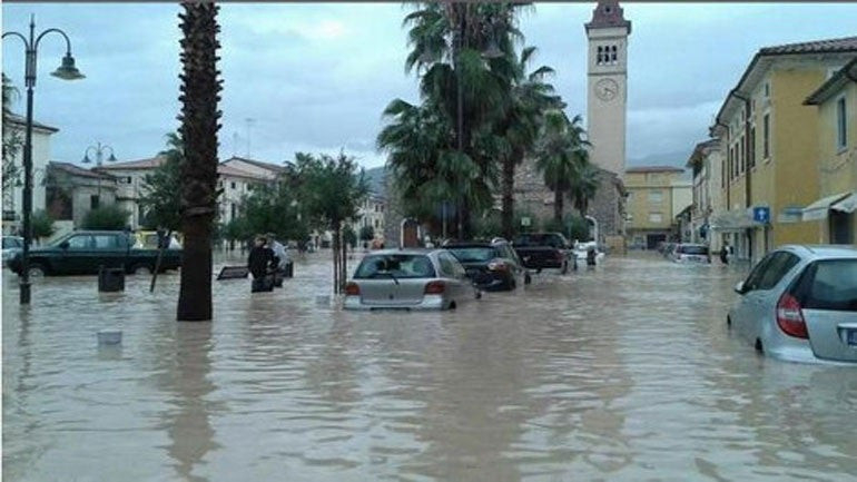 Πέντε νεκροί στην Ιταλία λόγω σφοδρής κακοκαιρίας